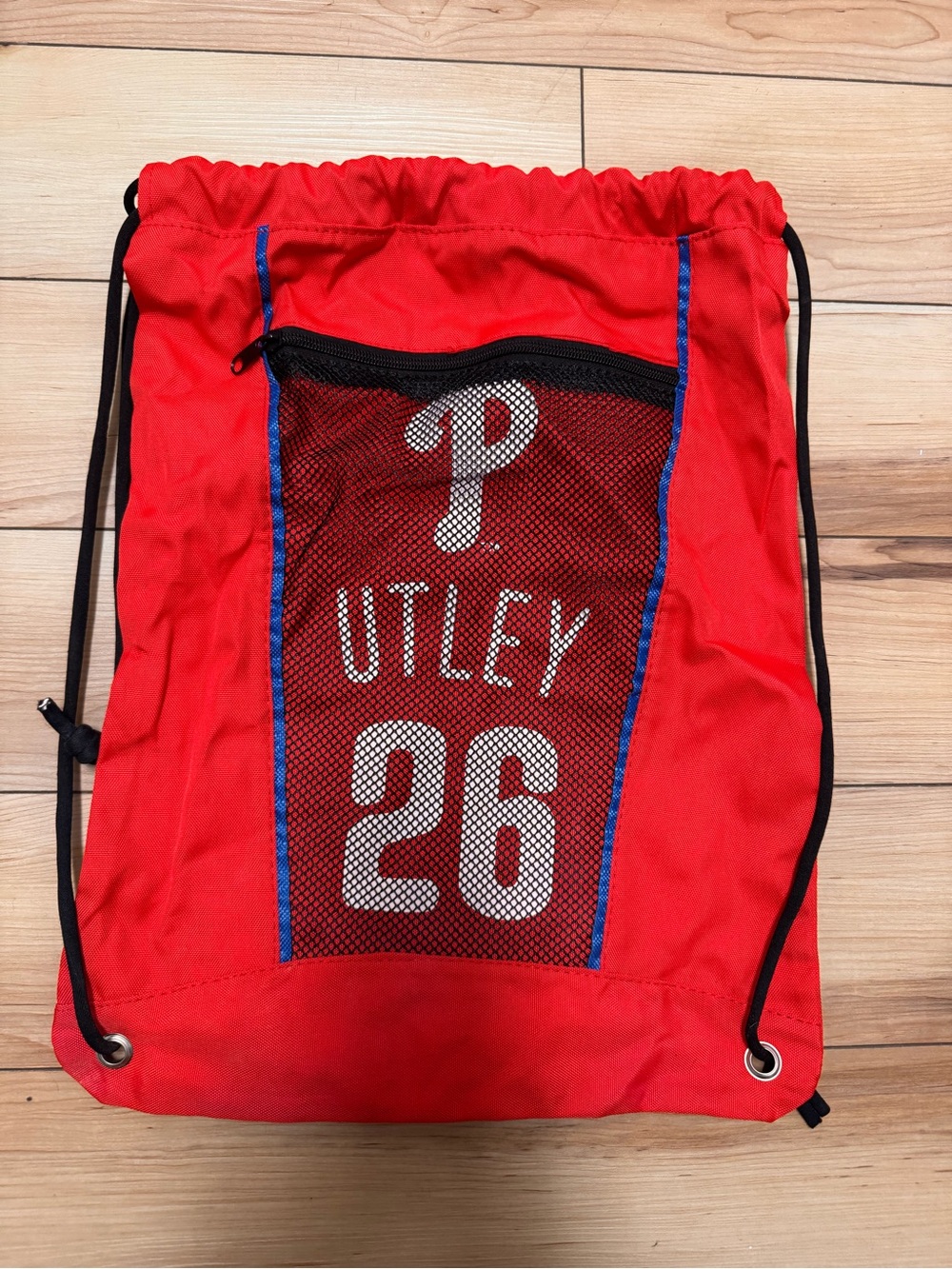 Philadelphia Phillies drawstring bag featuring Chase Utley (#26)